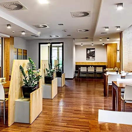 Vista Hotel