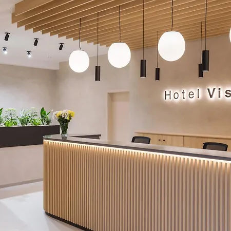 Vista Hotel 4*
